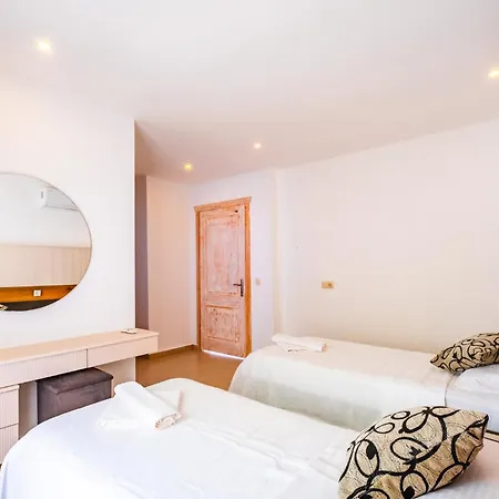 Βίλα Lux With Inf Pool Jacuzzi - Wac Καλκάν