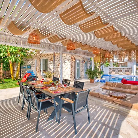 Vila Lux With Inf Pool Jacuzzi - Wac